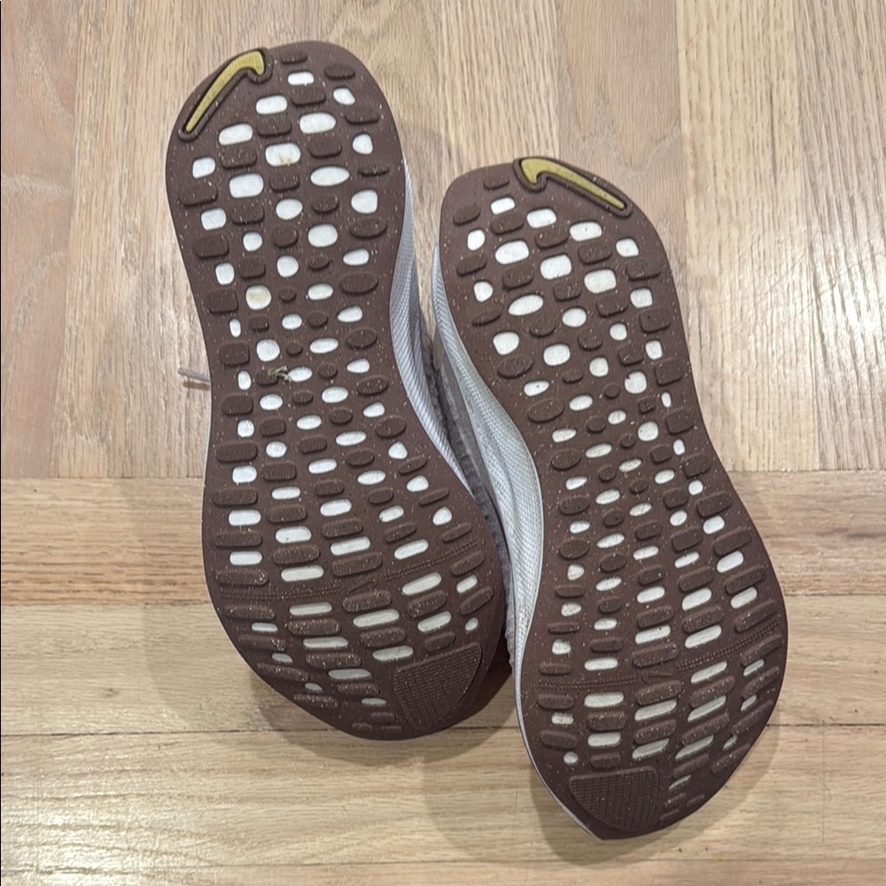Nike Infinity Run - Picture 4 of 7